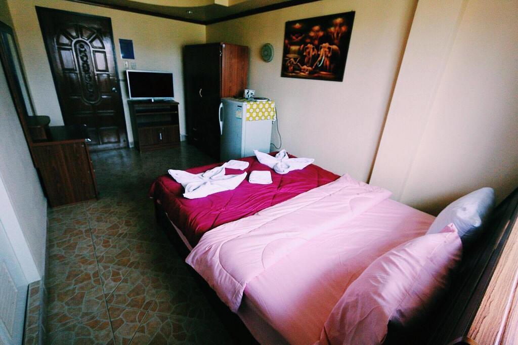 S-One Guesthouse Pattaya Eksteriør bilde