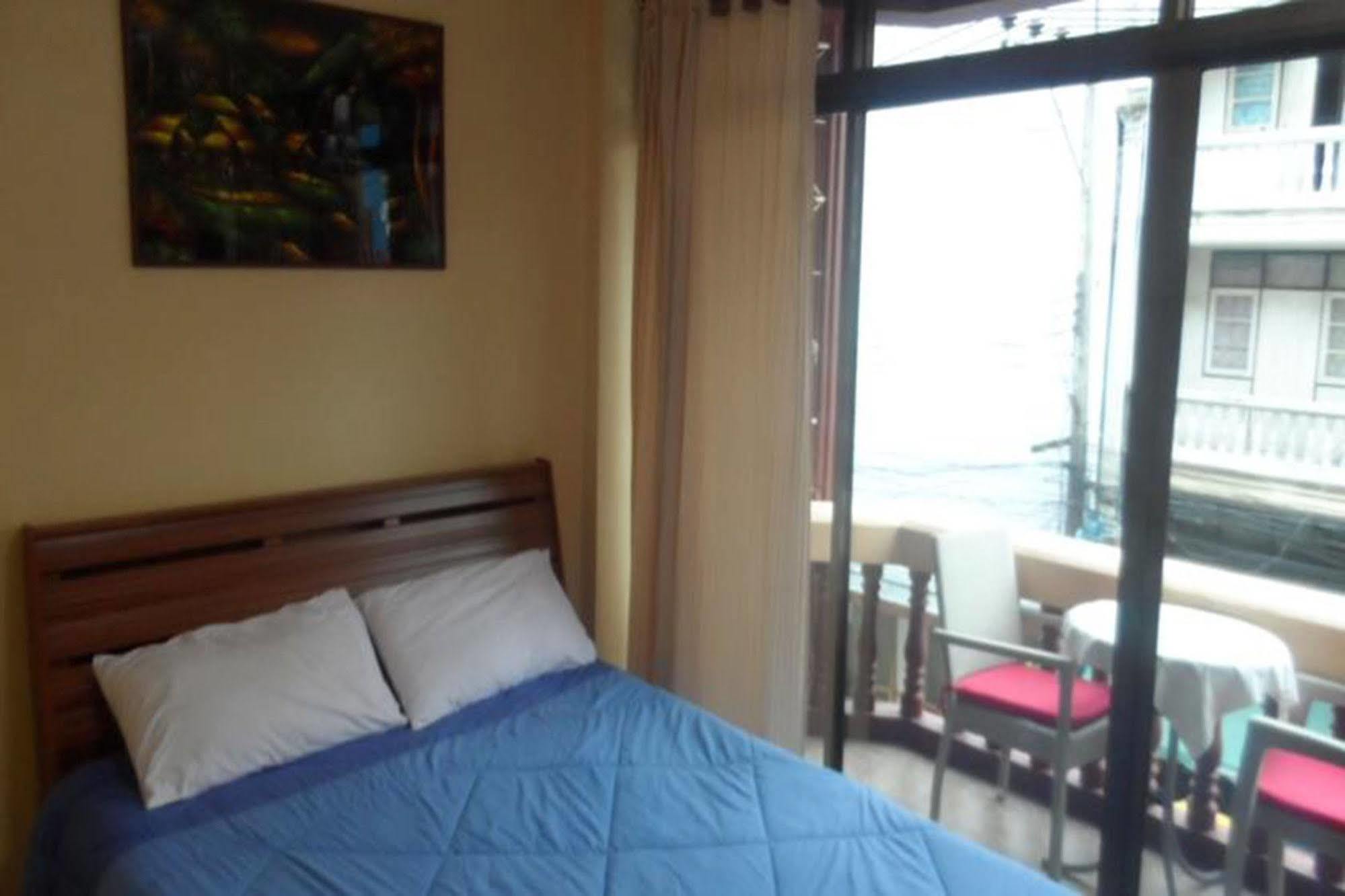 S-One Guesthouse Pattaya Eksteriør bilde