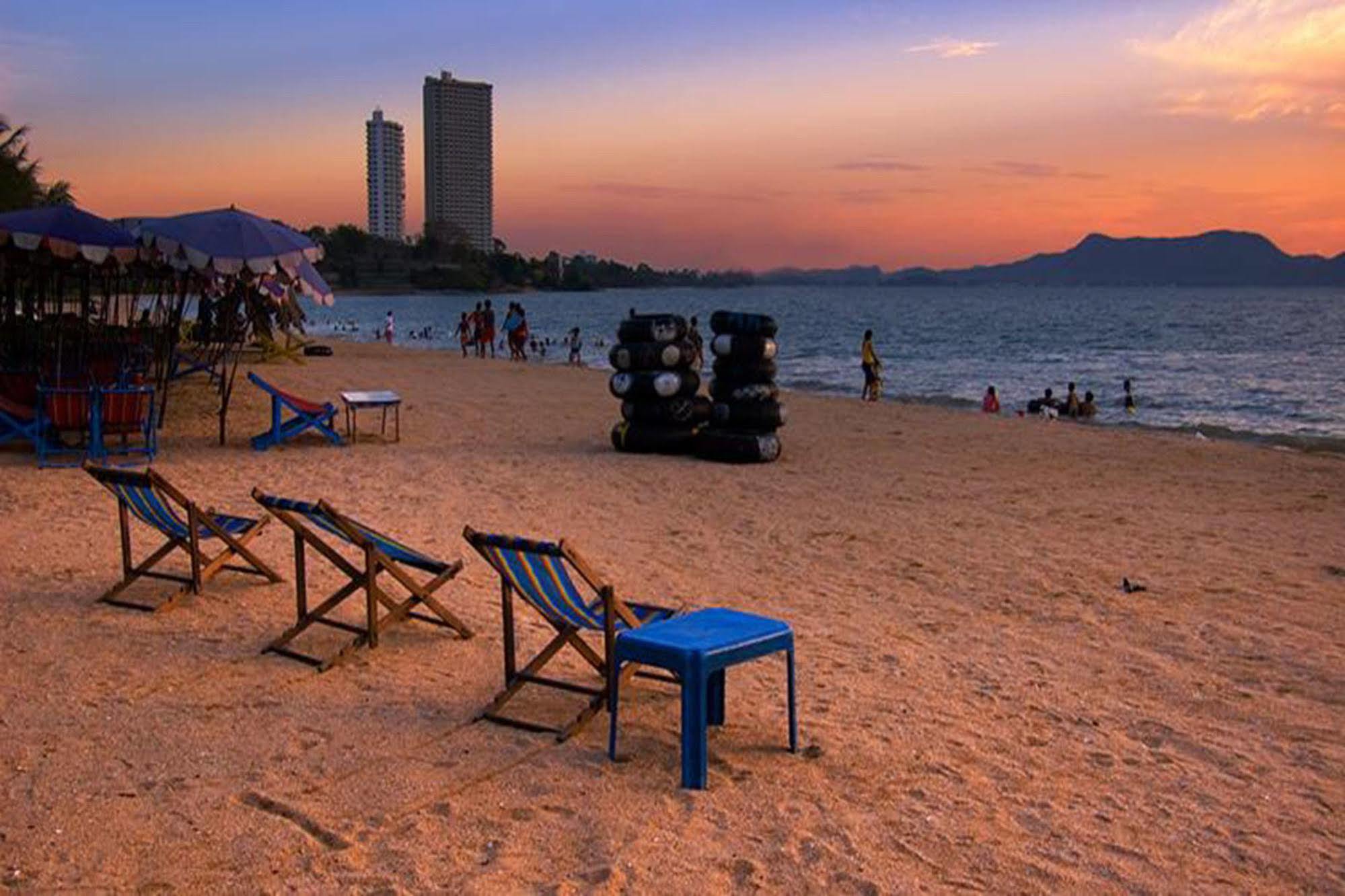 S-One Guesthouse Pattaya Eksteriør bilde